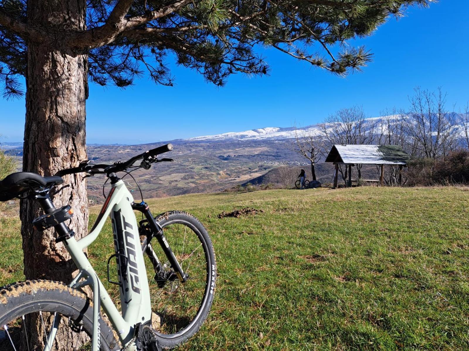 Azienda Agrituristica La Torretta Tocco da Casauria Kültér fotó