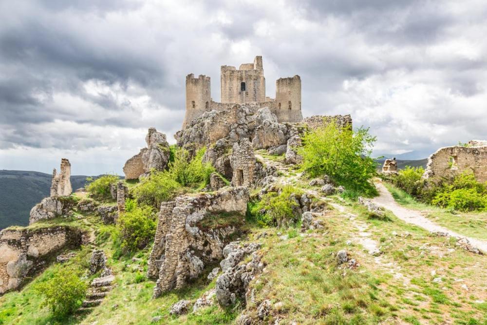 Azienda Agrituristica La Torretta Tocco da Casauria Kültér fotó